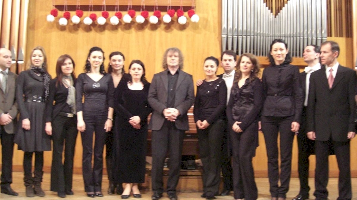 cu violoncelistul Alexander Kniazev, 2013