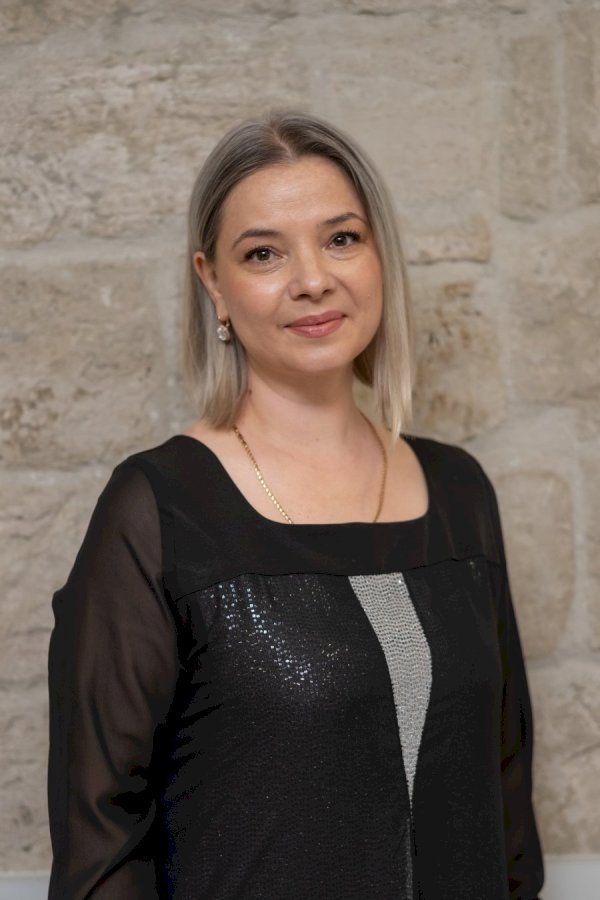 Irina ROTARU