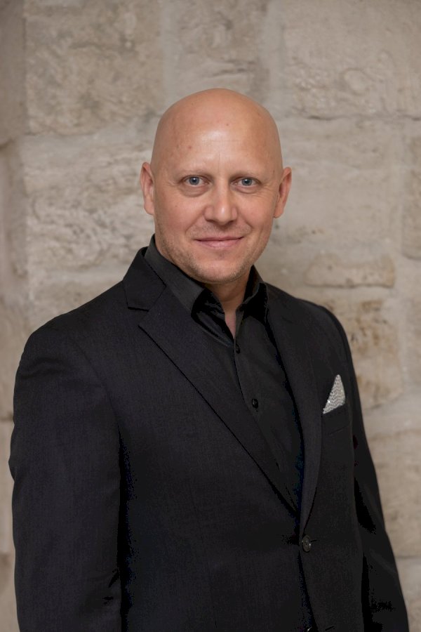 Oleg GUȚU