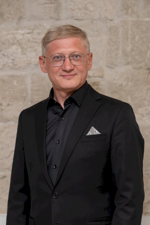 Valeriu VÂNTU