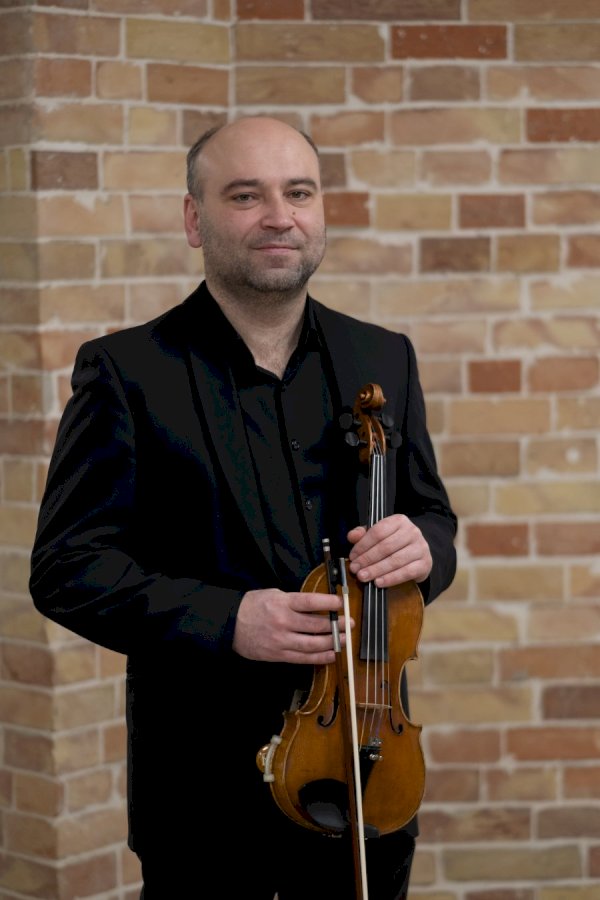 Radu TĂLĂMBUȚĂ